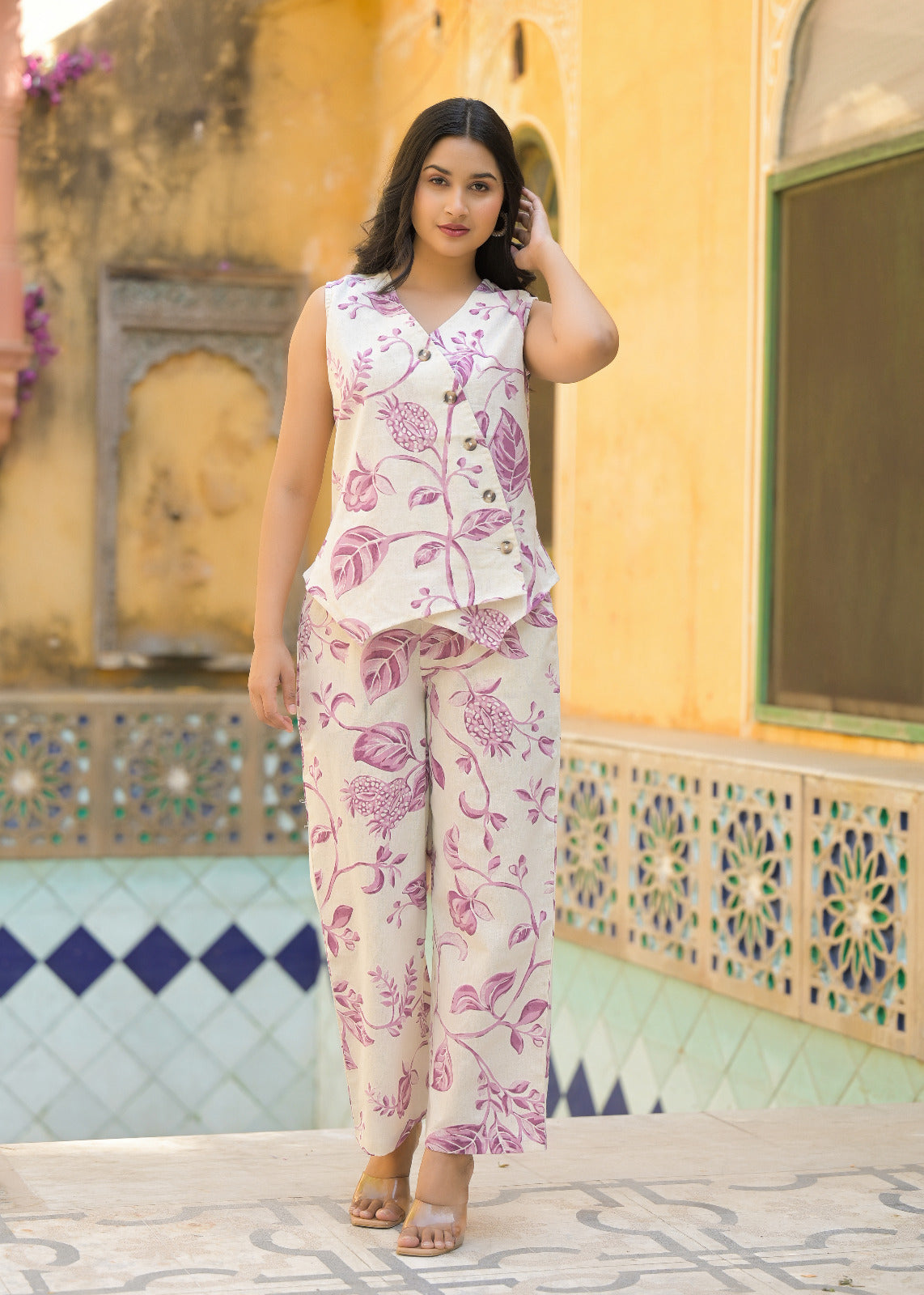 Blush Pink Floral Printed Cotton Co-ord Set (Sleeveless Top & Pants)
