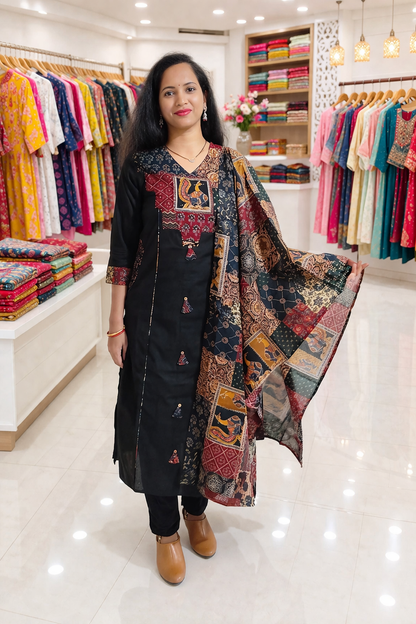 Black Patchwork Printed Cotton Kurti Set (3 Pcs)